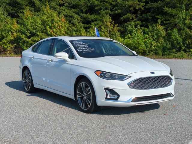 Certified 2019 Ford Fusion Titanium FWD image 2