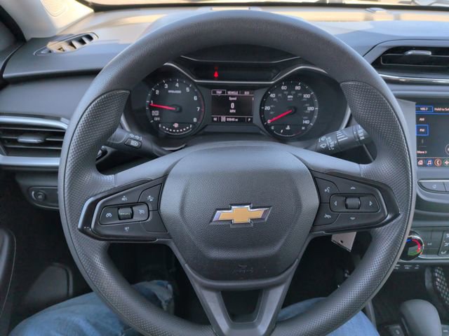 Used 2021 Chevrolet TrailBlazer LS image 20