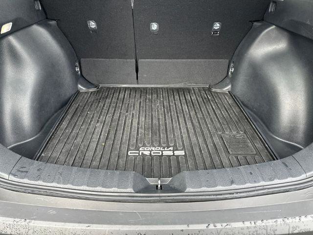 Used 2024 Toyota Corolla Cross L image 10