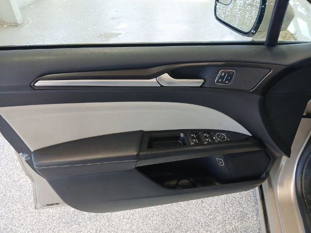 Certified 2017 Ford Fusion Titanium image 12