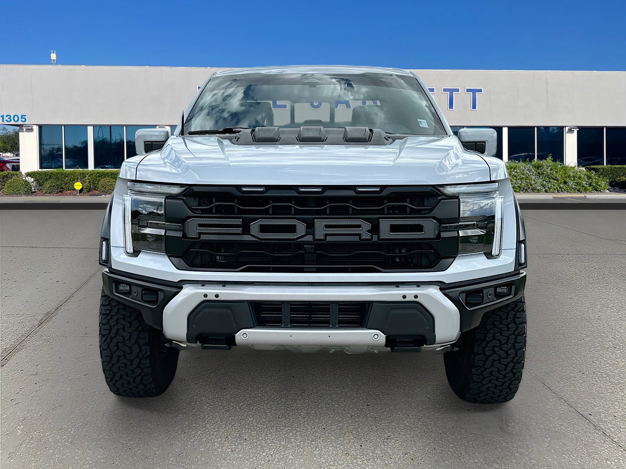 Certified 2025 Ford F150 Raptor AWD/4WD image 2