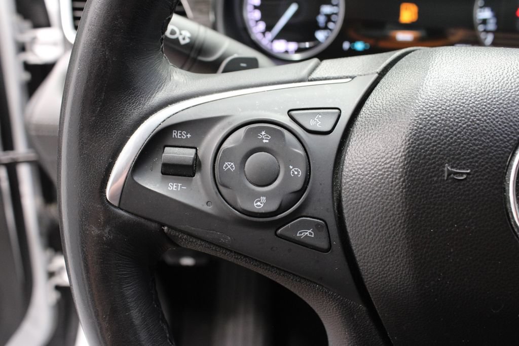 Used 2019 Buick LaCrosse Premium w/ Sun and Shade Package FWD image 28