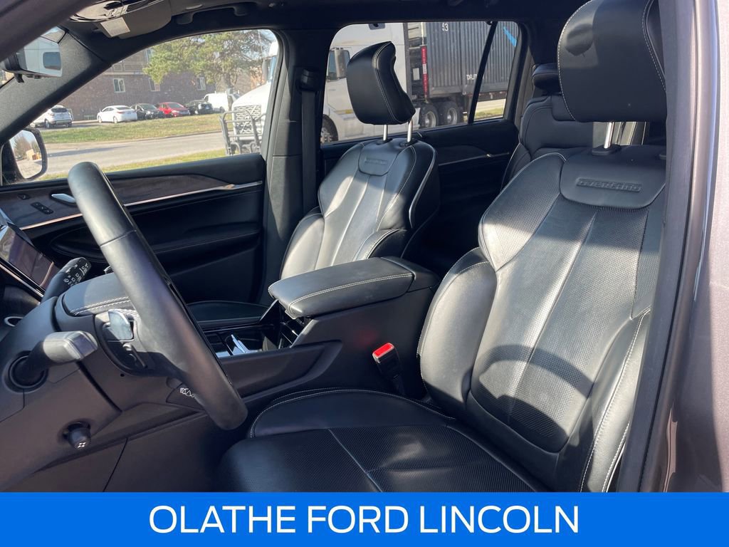 Used 2021 Jeep Grand Cherokee L Overland w/ Advanced Protech Group III image 22