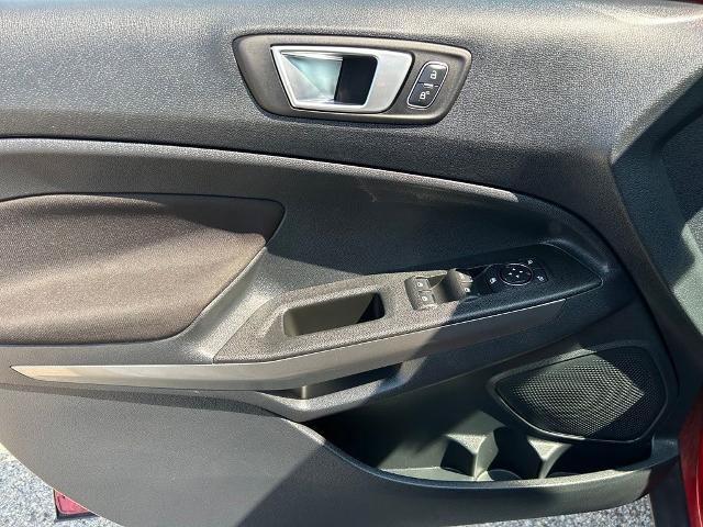 Certified 2018 Ford EcoSport SE w/ SE Cold Weather Package FWD image 11