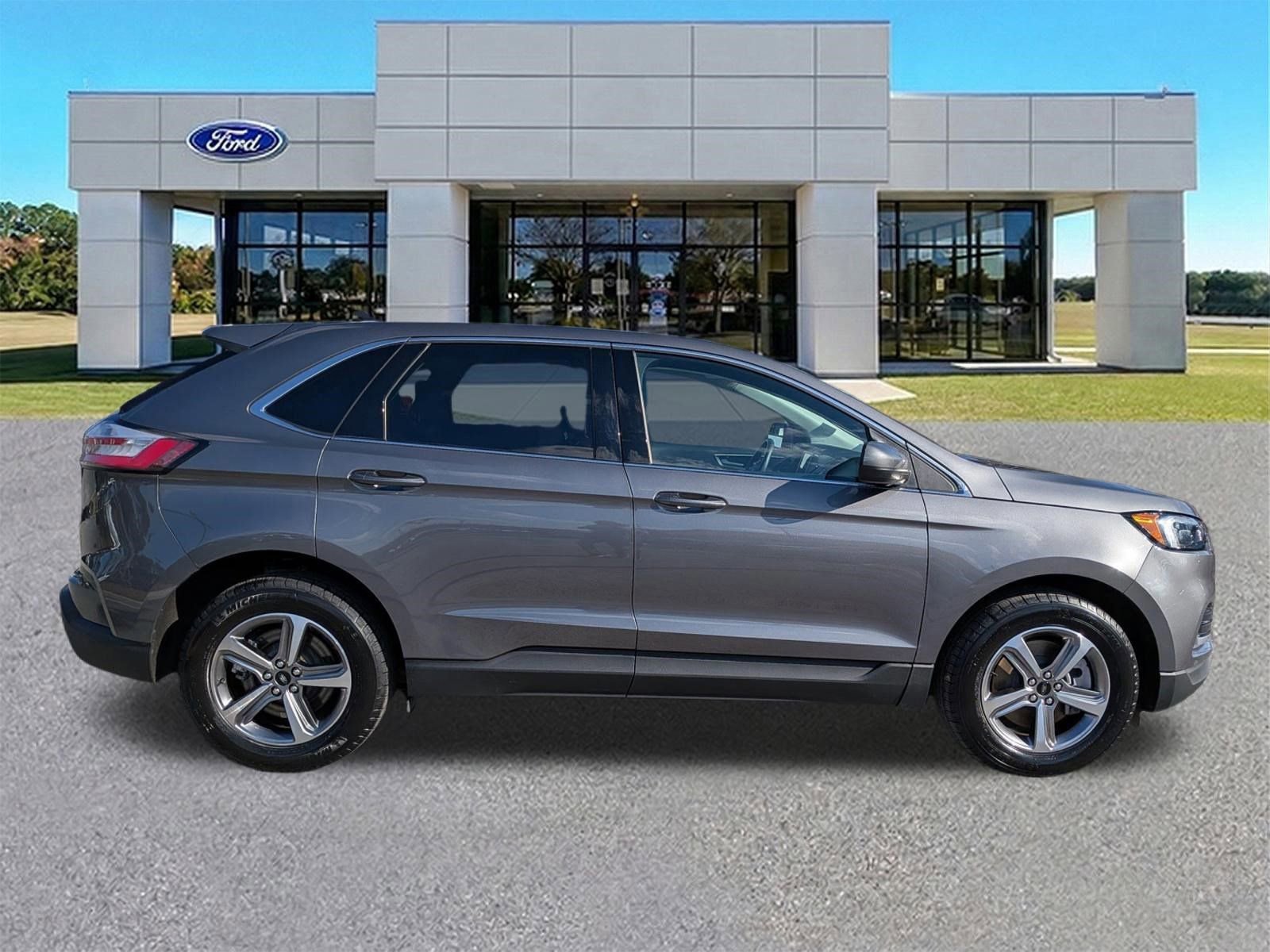 Certified 2023 Ford Edge SEL w/ Convenience Package image 6