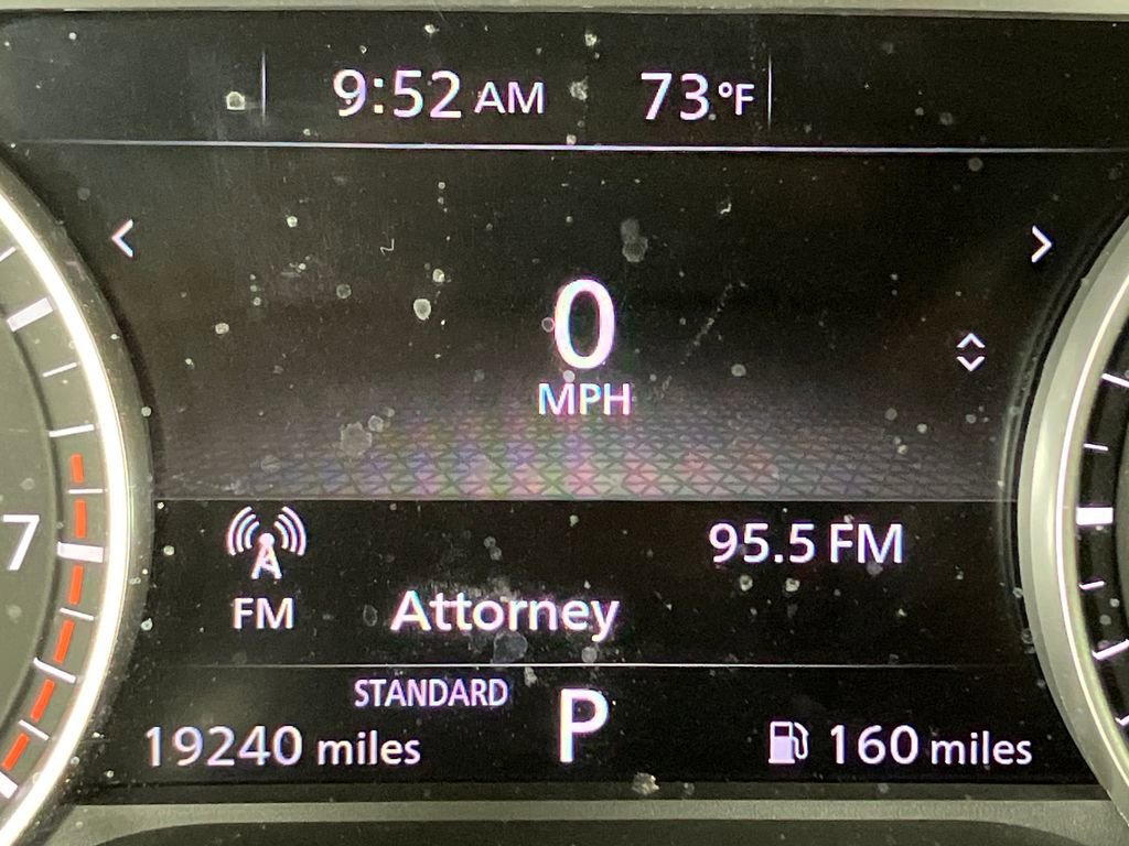 Used 2022 Nissan Pathfinder SV w/ SV Premium Package image 21