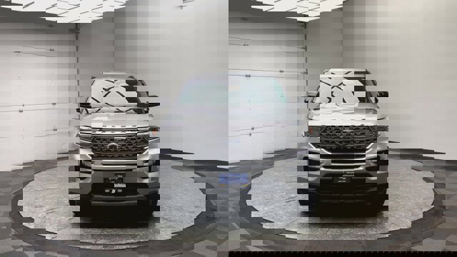 Certified 2023 Ford Explorer XLT w/ Equipment Group 202A image 7