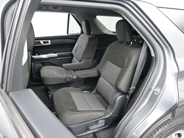 Certified 2024 Ford Explorer XLT image 25