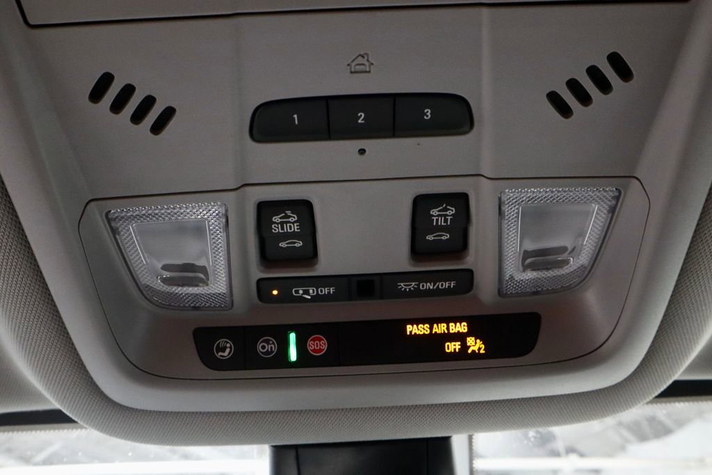 Used 2023 GMC Acadia SLT w/ Elevation Edition FWD image 32