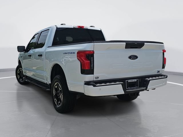 Certified 2023 Ford F150 Lightning XLT AWD/4WD image 5