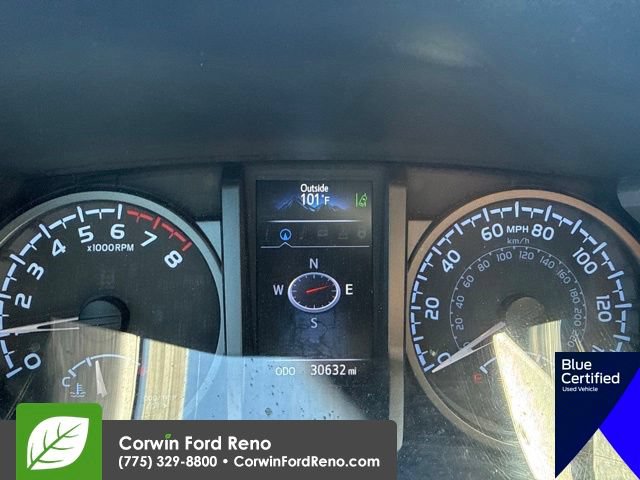 Used 2022 Toyota Tacoma TRD Off-Road w/ TRD Premium Off Road Package AWD/4WD image 15
