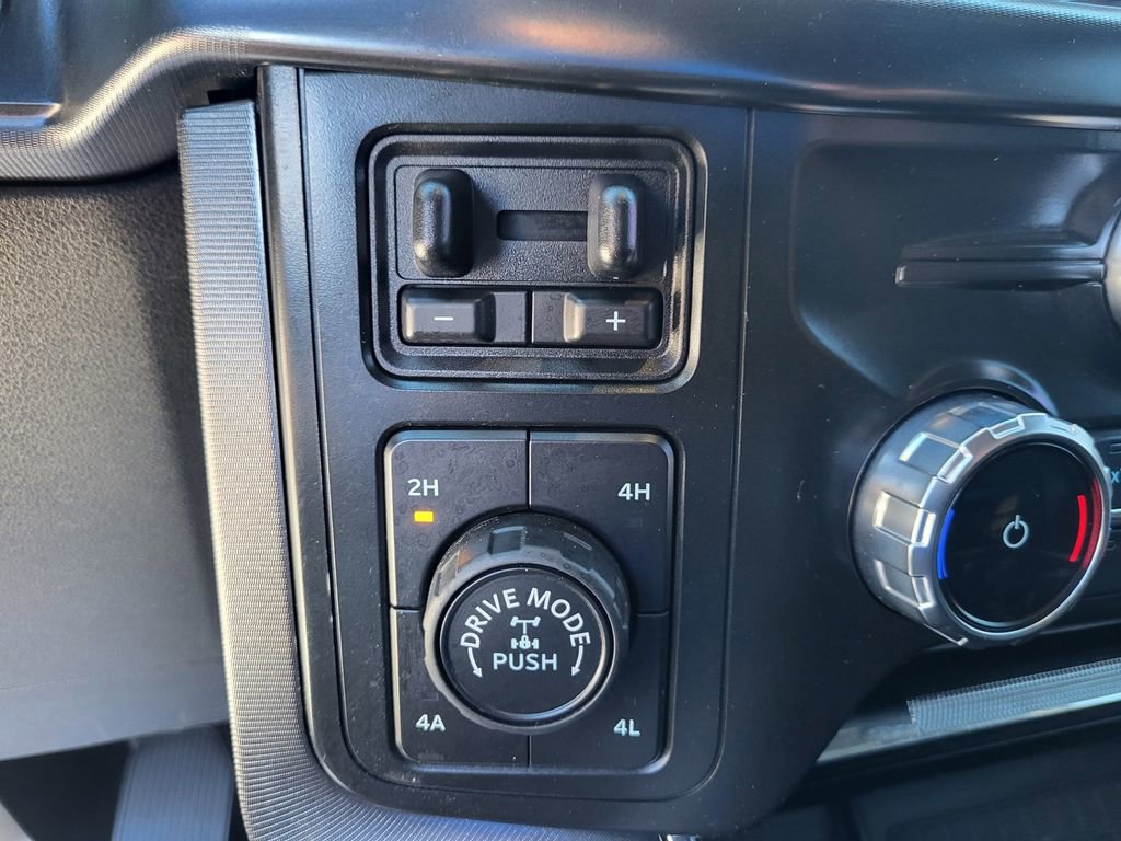 Certified 2022 Ford F150 Platinum w/ Equipment Group 701A High image 29