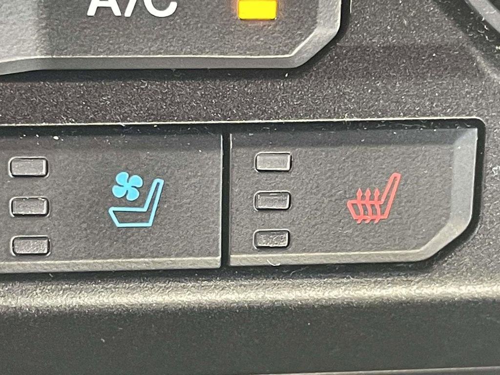 Certified 2019 Ford F150 Lariat image 19