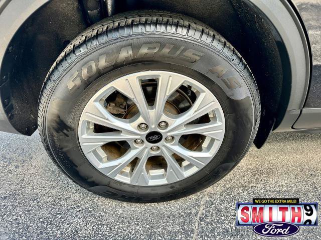 Certified 2024 Ford Escape Active AWD/4WD image 13