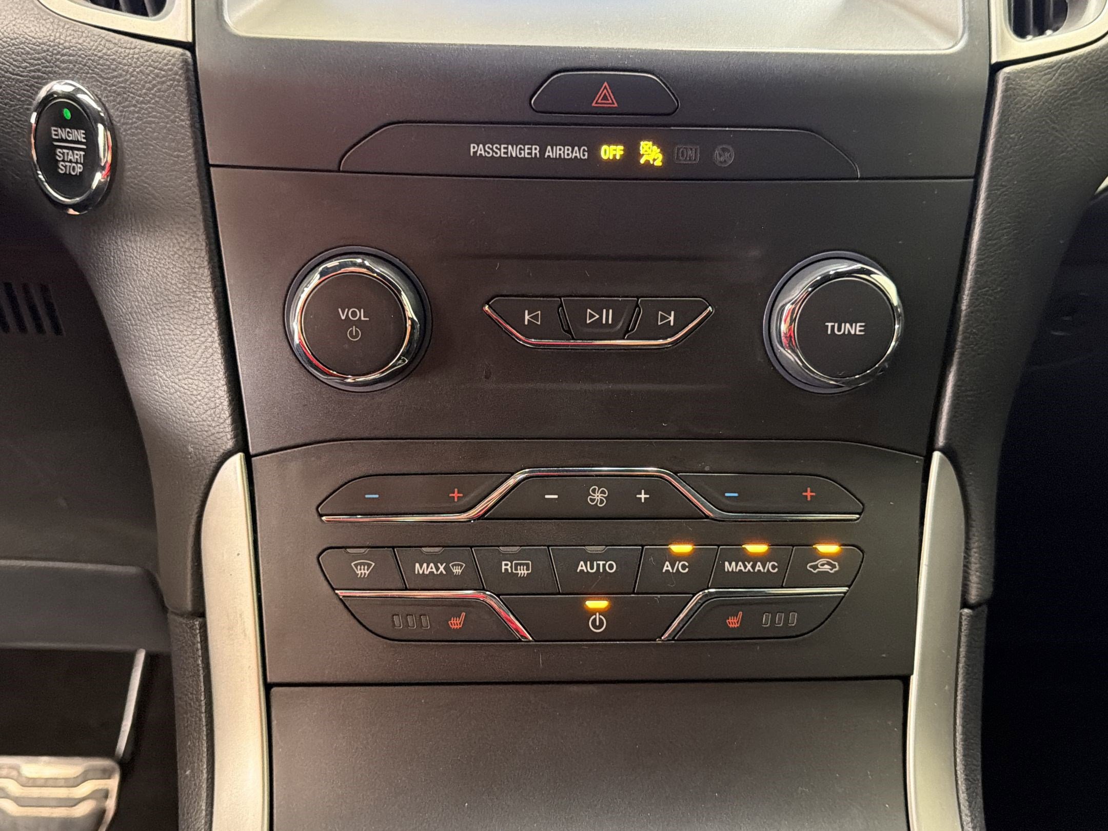 Certified 2020 Ford Edge ST-Line FWD image 17