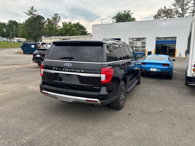 Certified 2024 Ford Expedition Max XLT RWD image 13