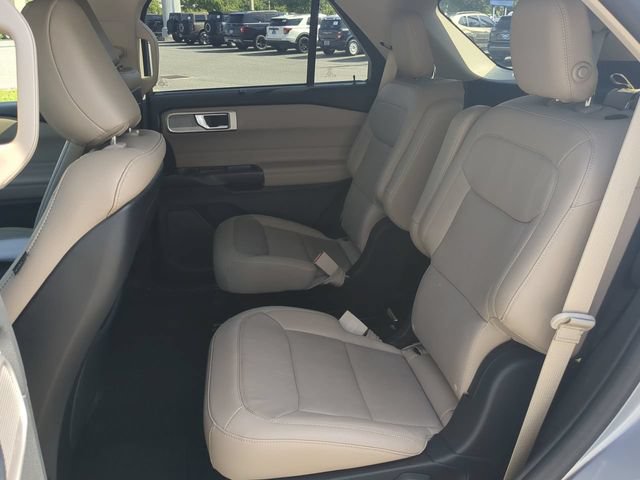 Certified 2020 Ford Explorer Limited RWD image 14