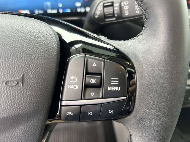 Certified 2024 Ford Escape SE w/ PHEV Premium Package FWD image 33