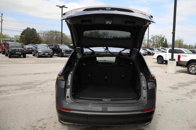 Used 2024 Jeep Wagoneer Launch Edition AWD/4WD image 13