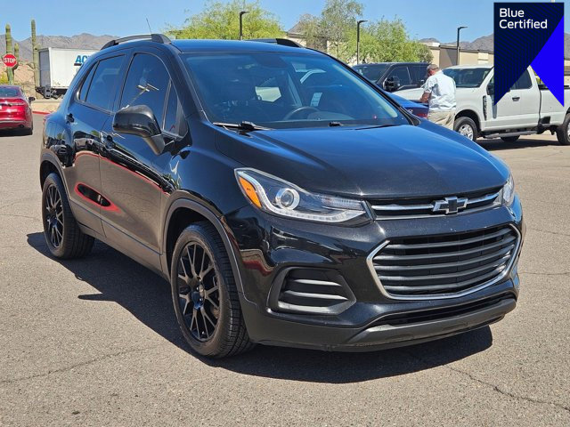 Used 2021 Chevrolet Trax LT w/ Midnight Edition image 1