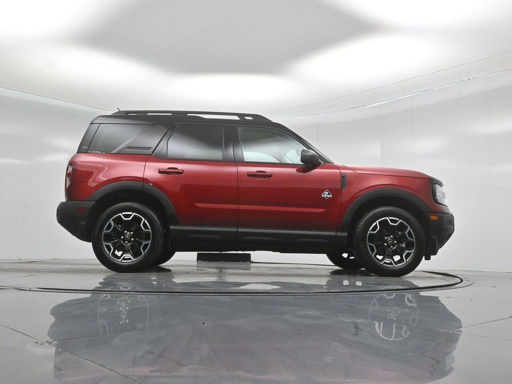 Certified 2025 Ford Bronco Sport Outer Banks w/ Outer Banks Tech Package+ AWD/4WD image 48