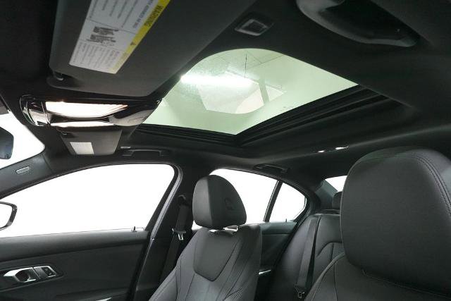 Used 2020 BMW 330i xDrive 330i xDrive w/ Premium Package image 24