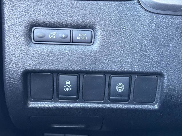 Used 2020 Nissan Murano SV image 18