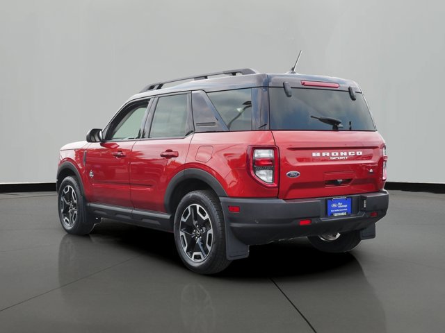 Certified 2024 Ford Bronco Sport Outer Banks w/ Tech Package AWD/4WD image 2