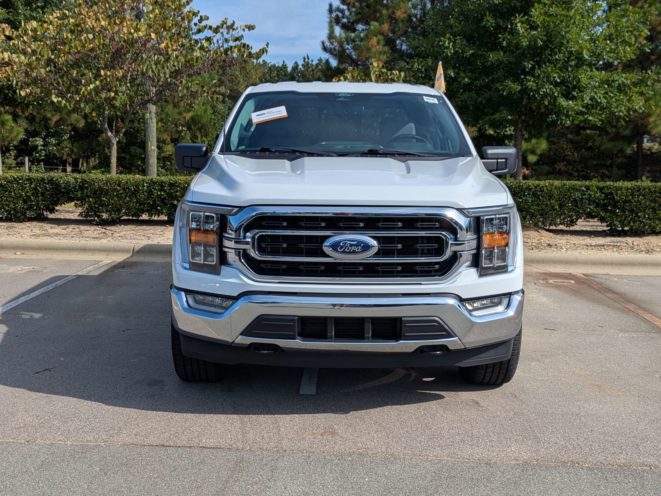 Certified 2022 Ford F150 XLT w/ Equipment Group 302A High image 12