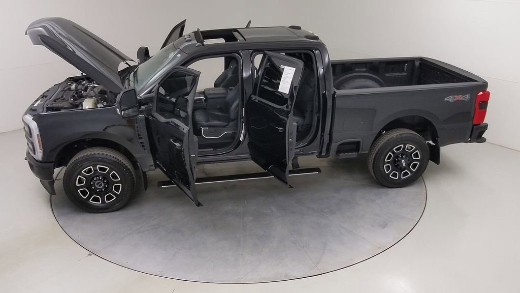 Certified 2025 Ford F250 Platinum AWD/4WD image 59