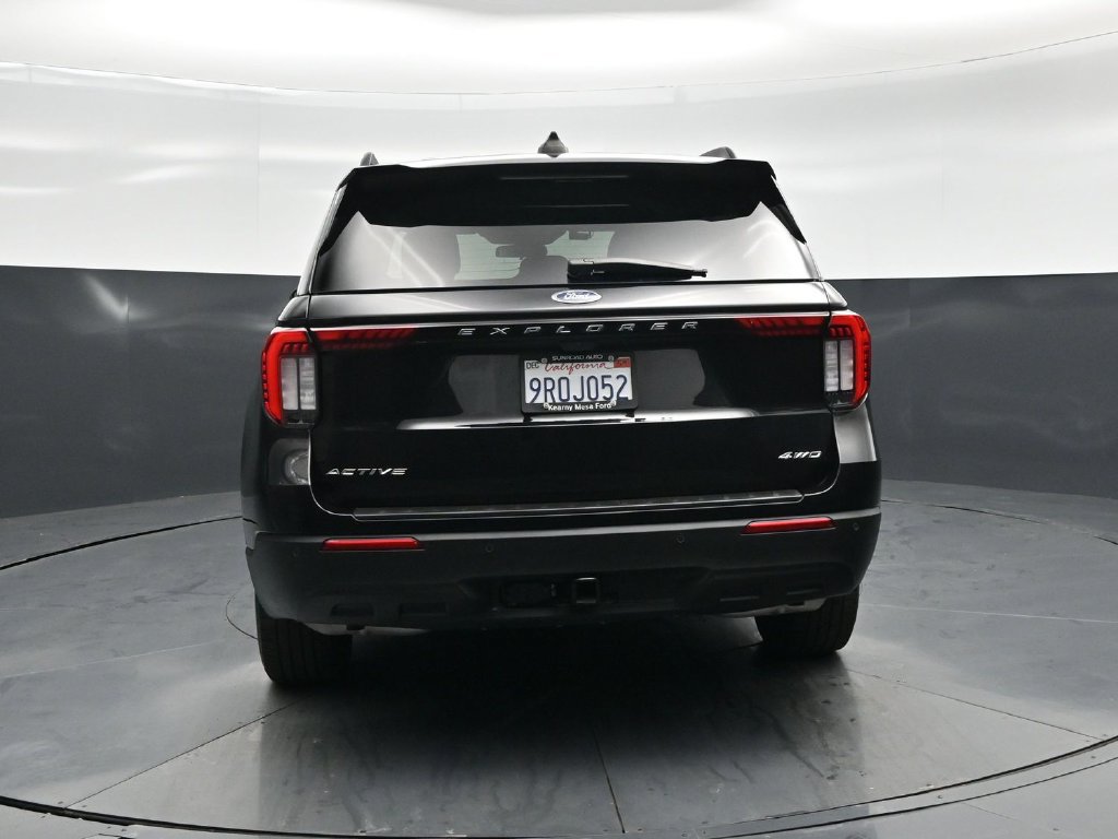 Certified 2025 Ford Explorer Active AWD/4WD image 31