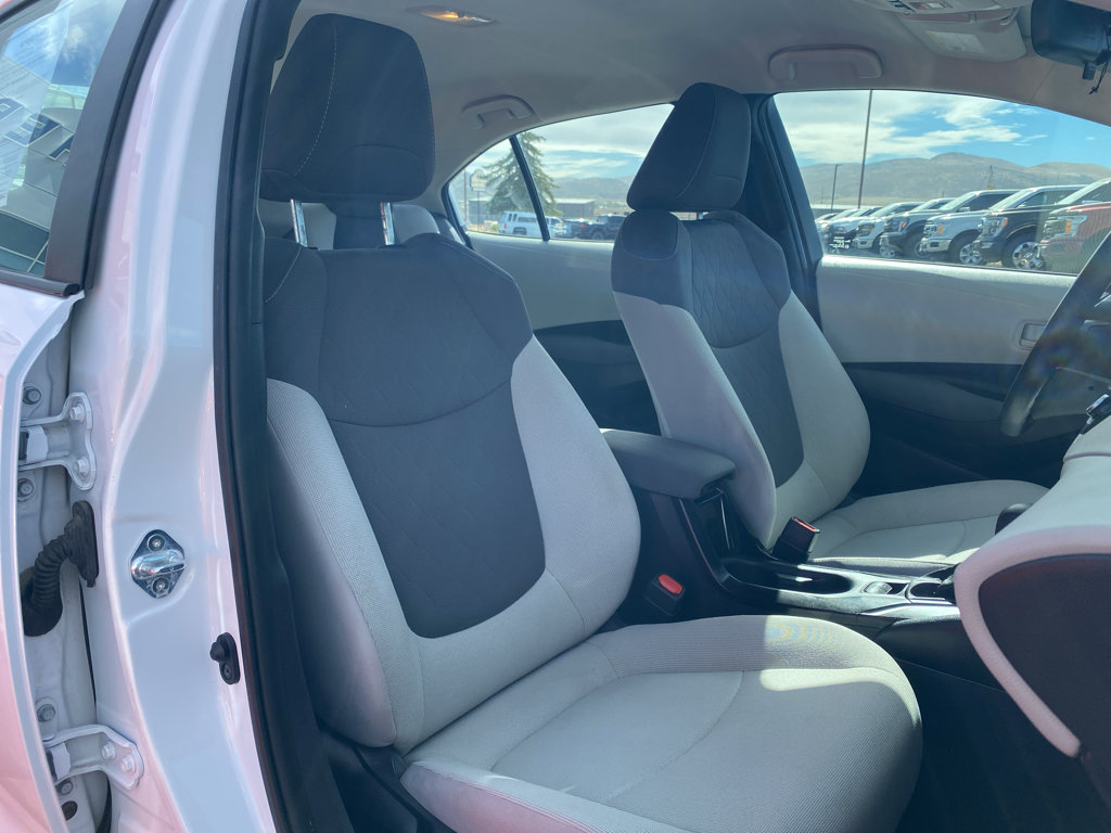 Used 2022 Toyota Corolla LE FWD image 5