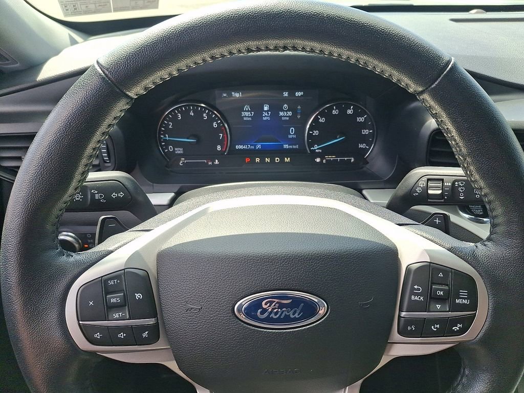 Certified 2020 Ford Explorer XLT w/ Comfort Package AWD/4WD image 19