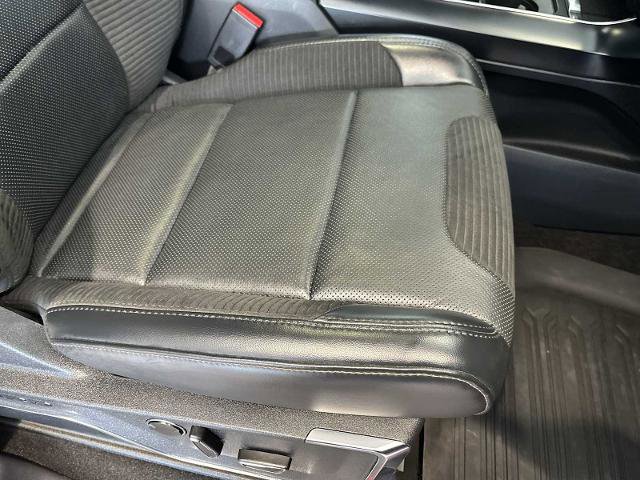 Certified 2022 Ford F150 Raptor w/ Equipment Group 801A High image 28