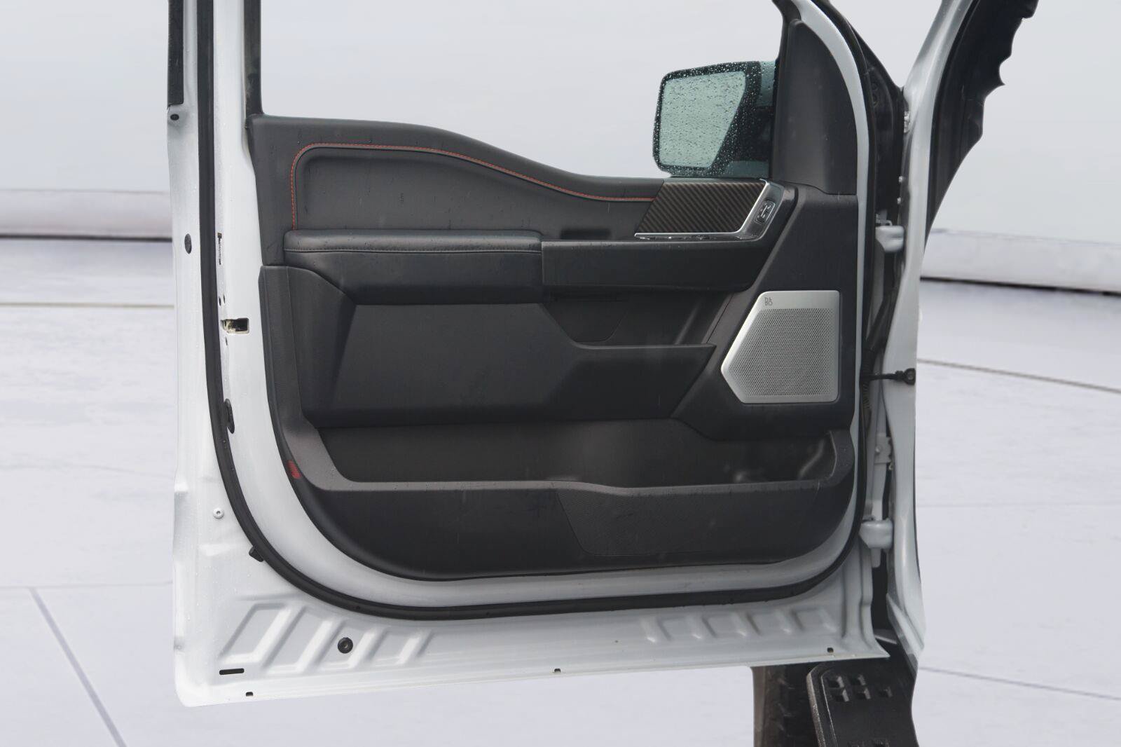 Certified 2025 Ford F150 Raptor AWD/4WD image 31