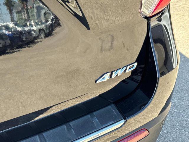 Certified 2022 Ford Explorer Limited w/ Equipment Group 301A image 8