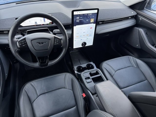 Certified 2025 Ford Mustang Mach-E Premium image 12