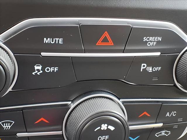 Used 2021 Dodge Charger SXT image 17