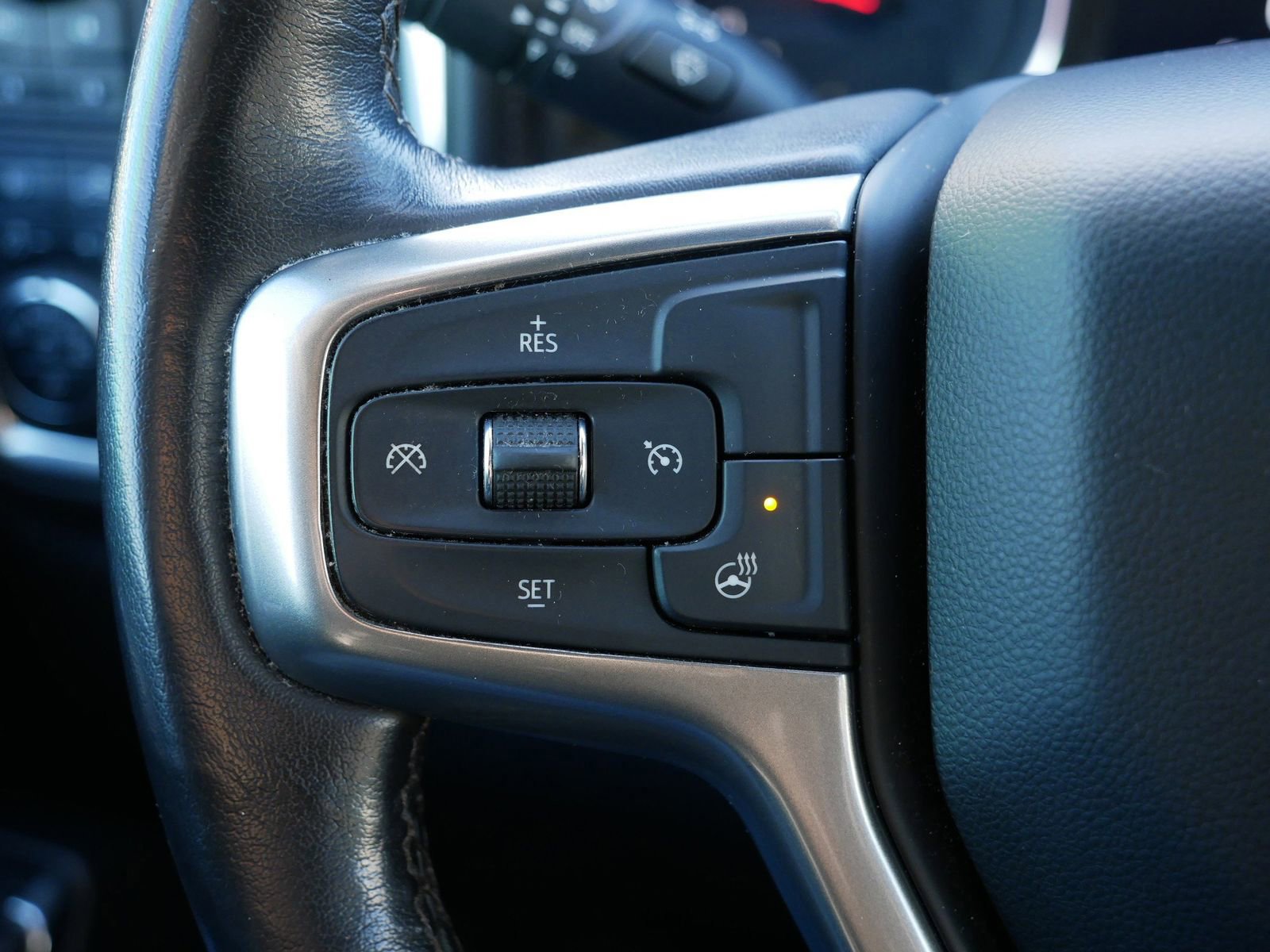 Used 2022 Chevrolet Silverado 3500 LTZ w/ LTZ Convenience Package image 36