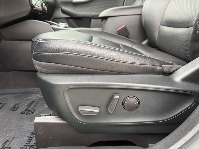 Certified 2022 Ford Escape SEL w/ Technology Package image 9