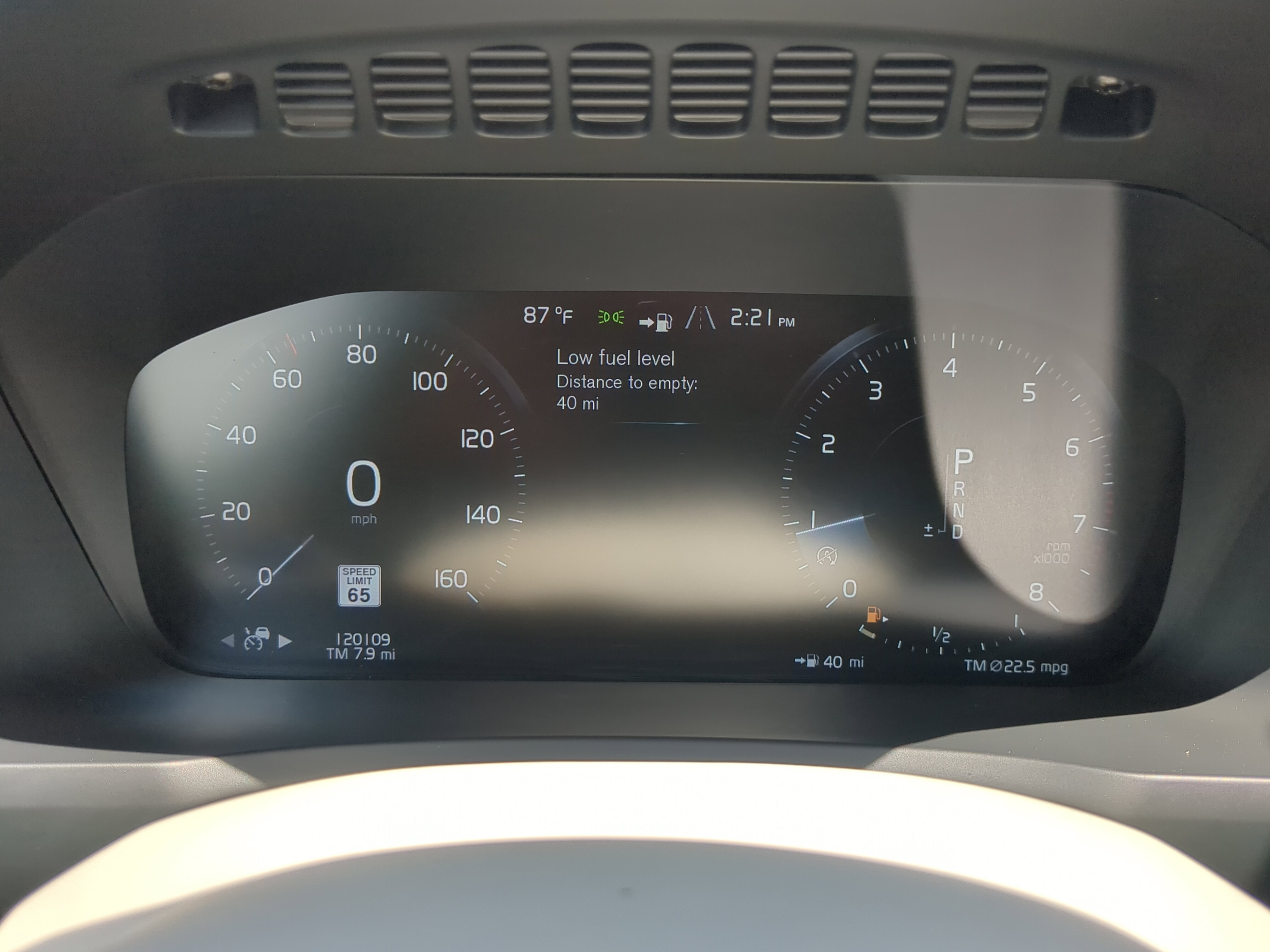 Used 2019 Volvo XC90 T6 Momentum w/ Advanced Package AWD/4WD image 26