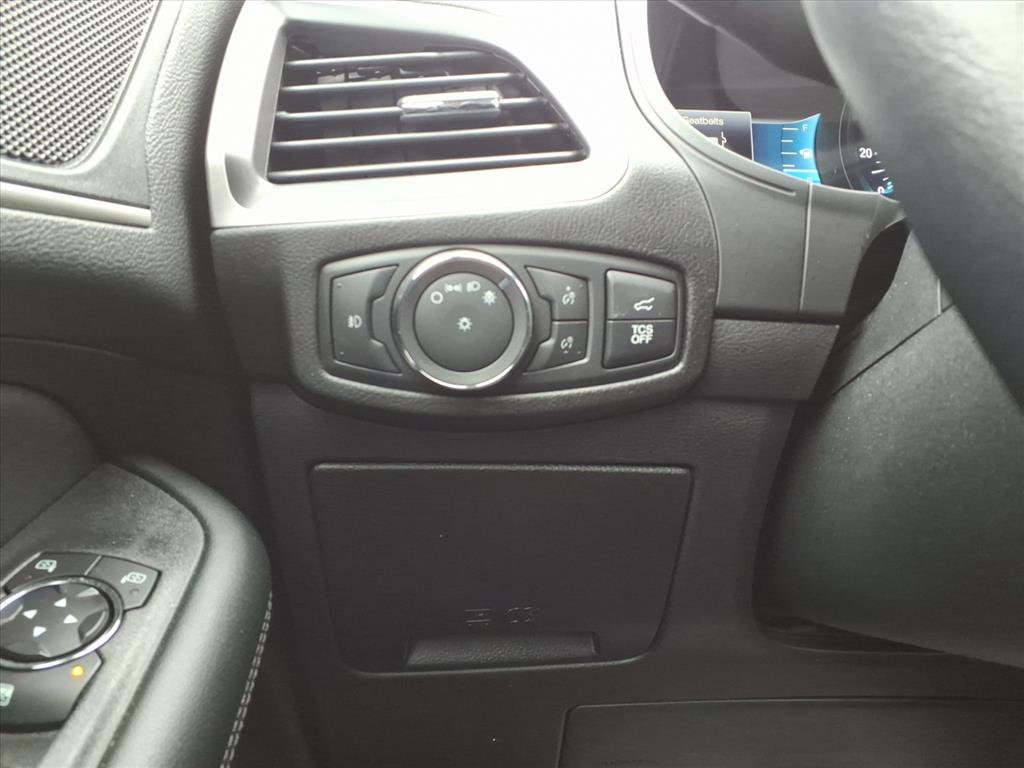 Certified 2022 Ford Edge SEL w/ Convenience Package image 15