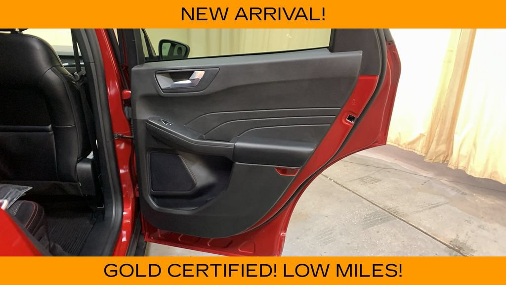 Certified 2024 Ford Escape ST-Line w/ Tech Pack #1 AWD/4WD image 13