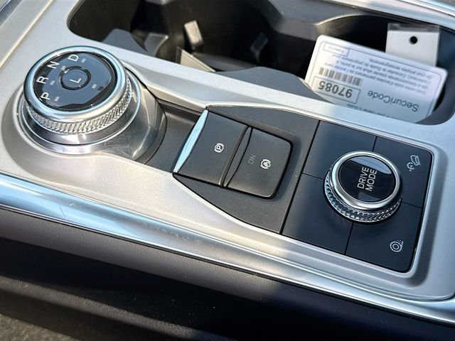 Certified 2023 Ford Explorer Limited w/ Limited Technology Package AWD/4WD image 25