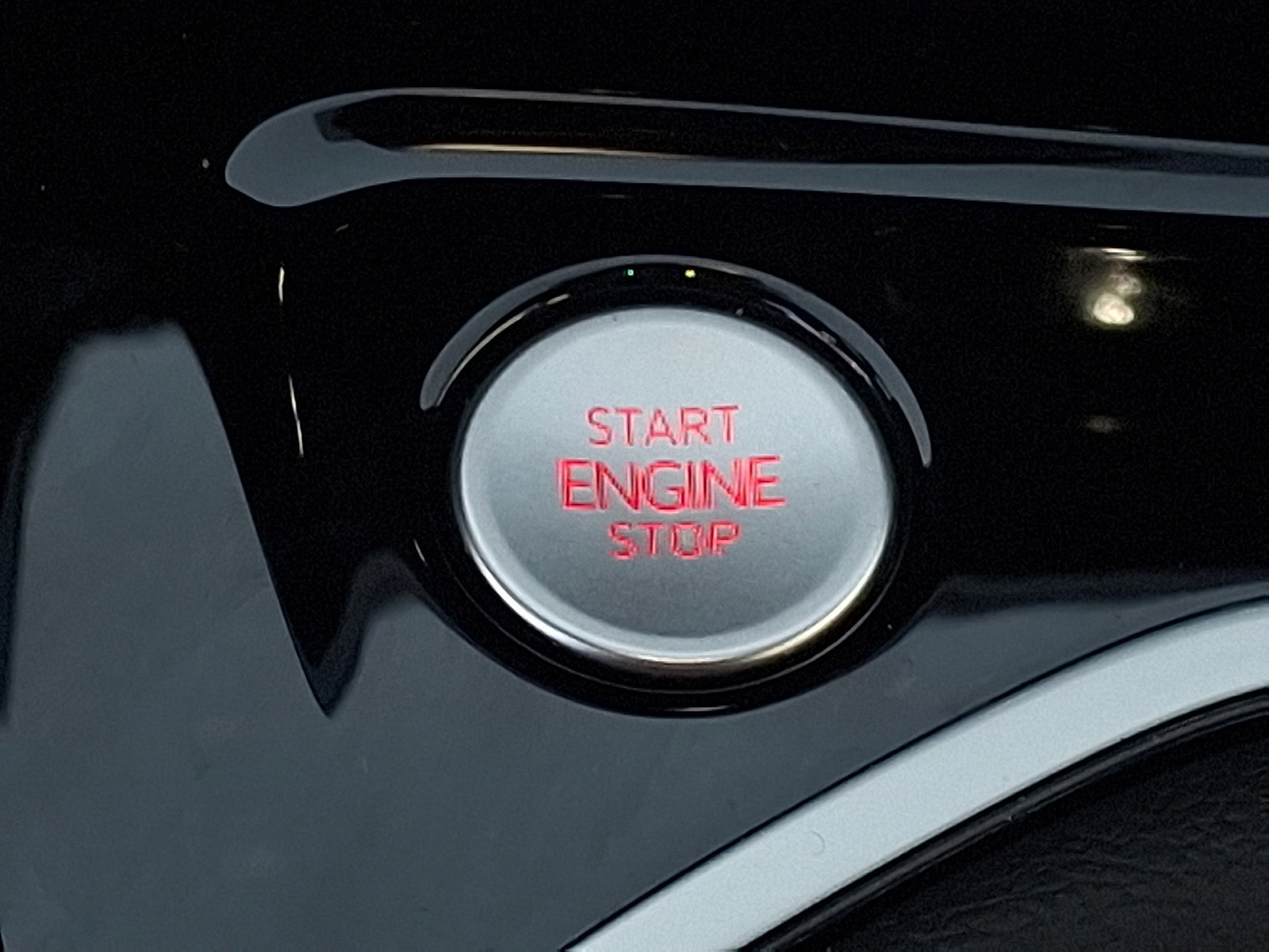 Used 2024 Volkswagen GTI SE image 21