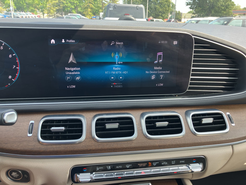 Used 2020 Mercedes-Benz GLE 350 4MATIC image 27