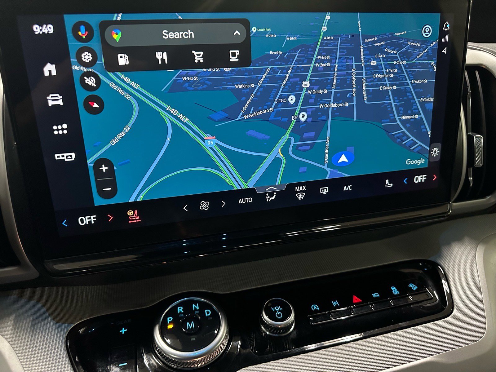 Certified 2025 Ford Expedition Active image 46