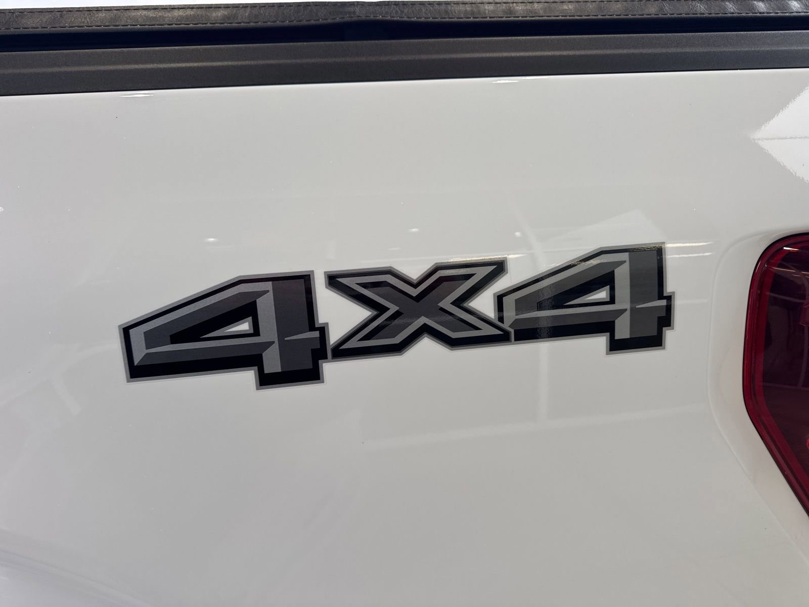 Certified 2025 Ford F150 Lariat w/ Equipment Group 501A Mid AWD/4WD image 16