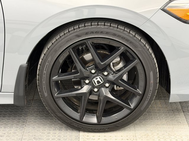 Used 2025 Honda Civic Sport image 12
