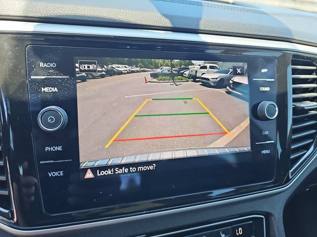 Used 2023 Volkswagen Atlas SE w/ Panoramic Sunroof Package FWD image 30